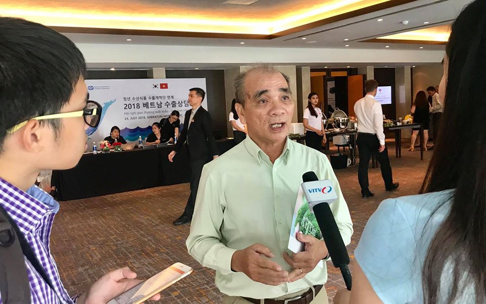 Rong nho Trí Tín vươn ra thế thới Rong nho Trí Tín vươn ra thế thới