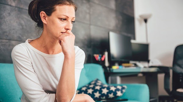 BẤT HÒA GIỮA VỢ CHỒNG KHI "KHÔ HẠN" CUỘC YÊU