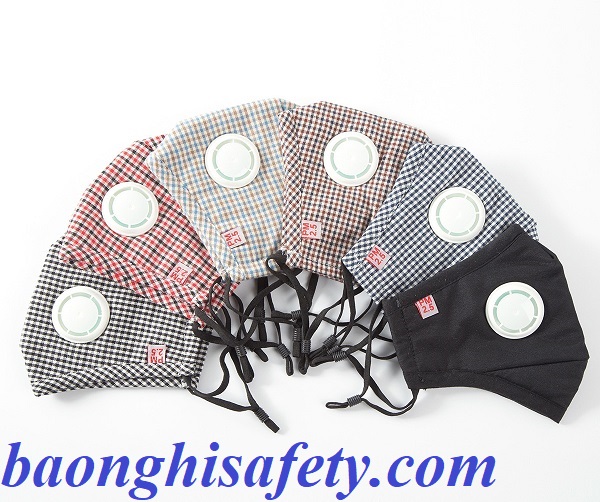 khẩu trang than hoạt tính PM 2.5