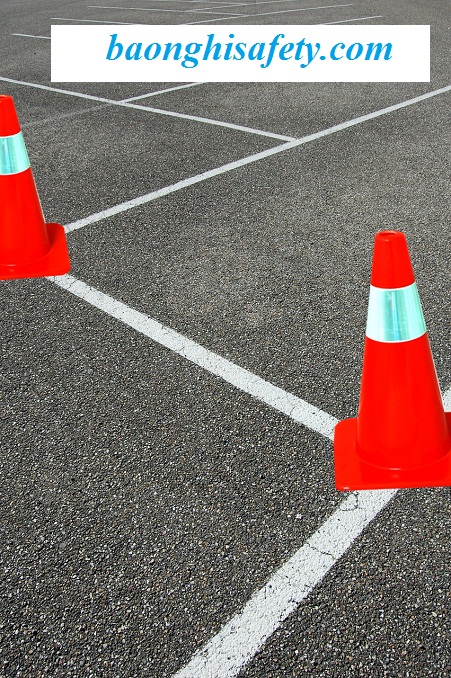 Cọc giao thông nhỏ phản quang (1 sọc) GT.51