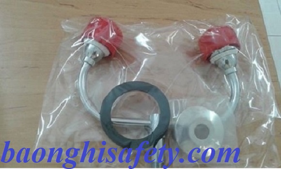 bộ vòi rời rửa mắt EW 402