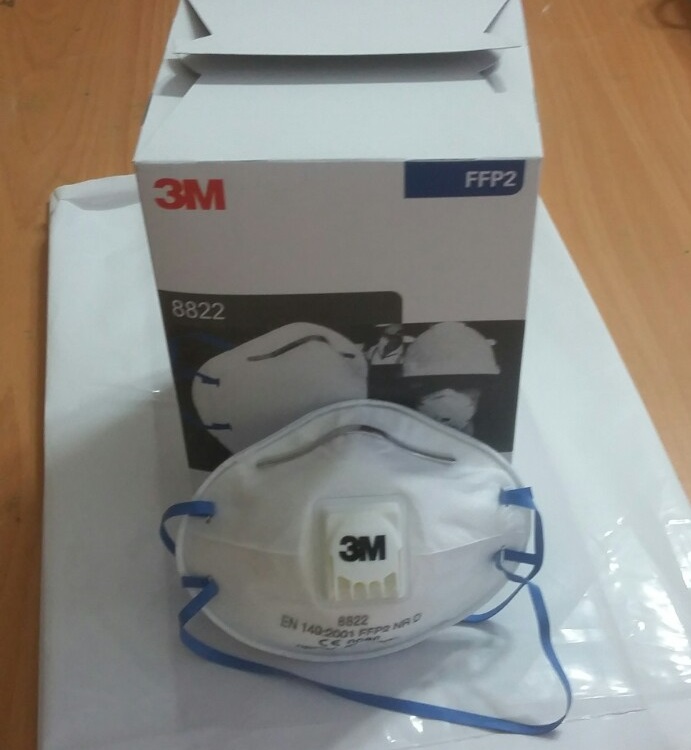 khẩu trang 3m 822