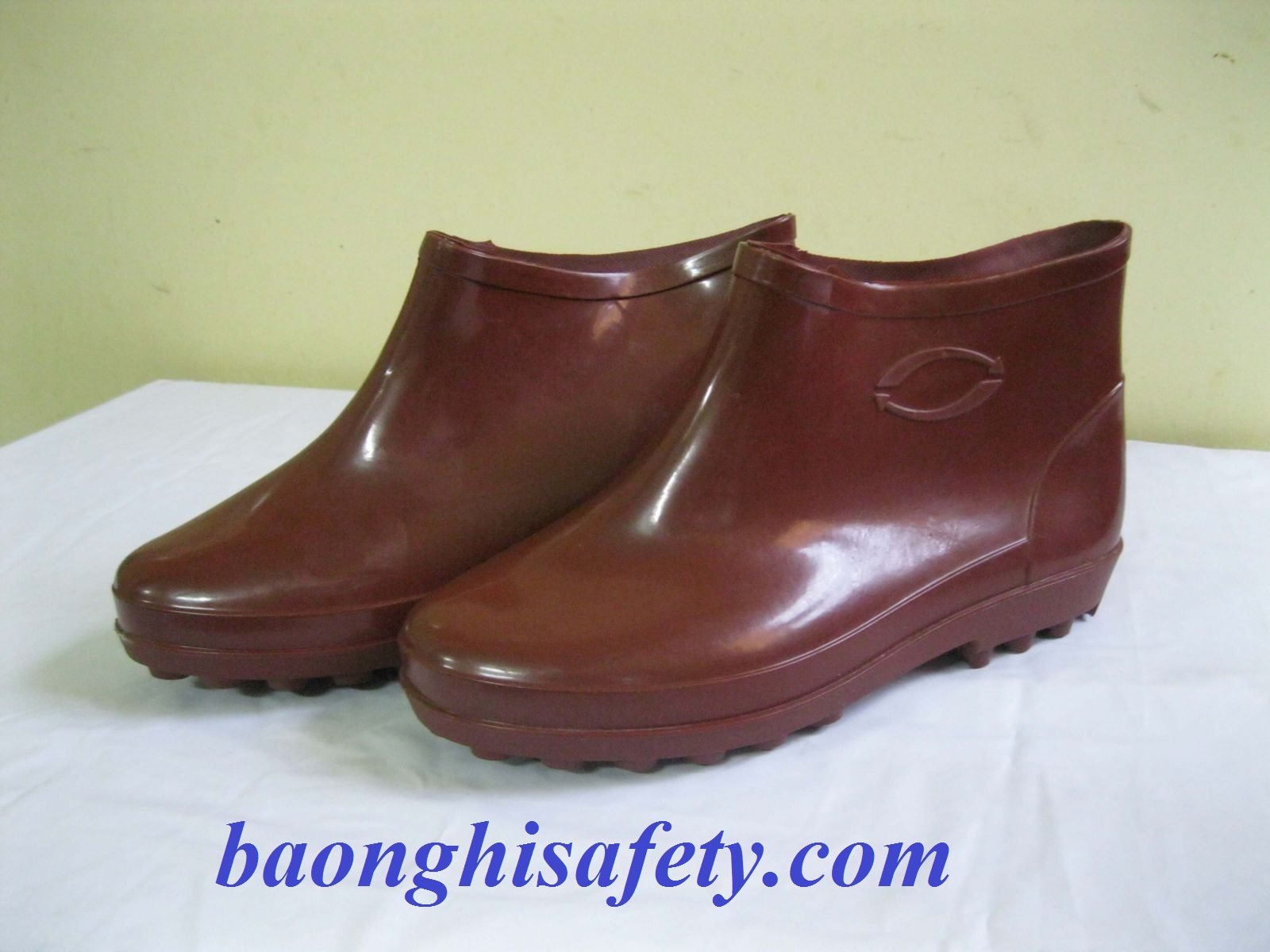 ủng thấp cổ nâu tgp LN011