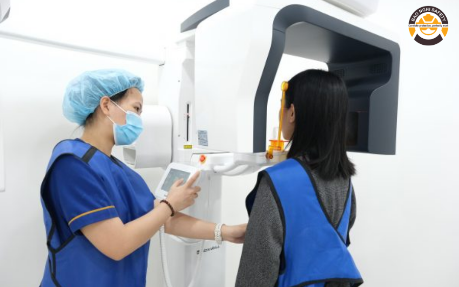 Mua Áo Chì X-Quang Cần Lưu Ý Gì? 7 Tiêu Chí Lựa Chọn Quan Trọng Mua Áo Chì X-Quang Cần Lưu Ý Gì? 7 Tiêu Chí Lựa Chọn Quan Trọng