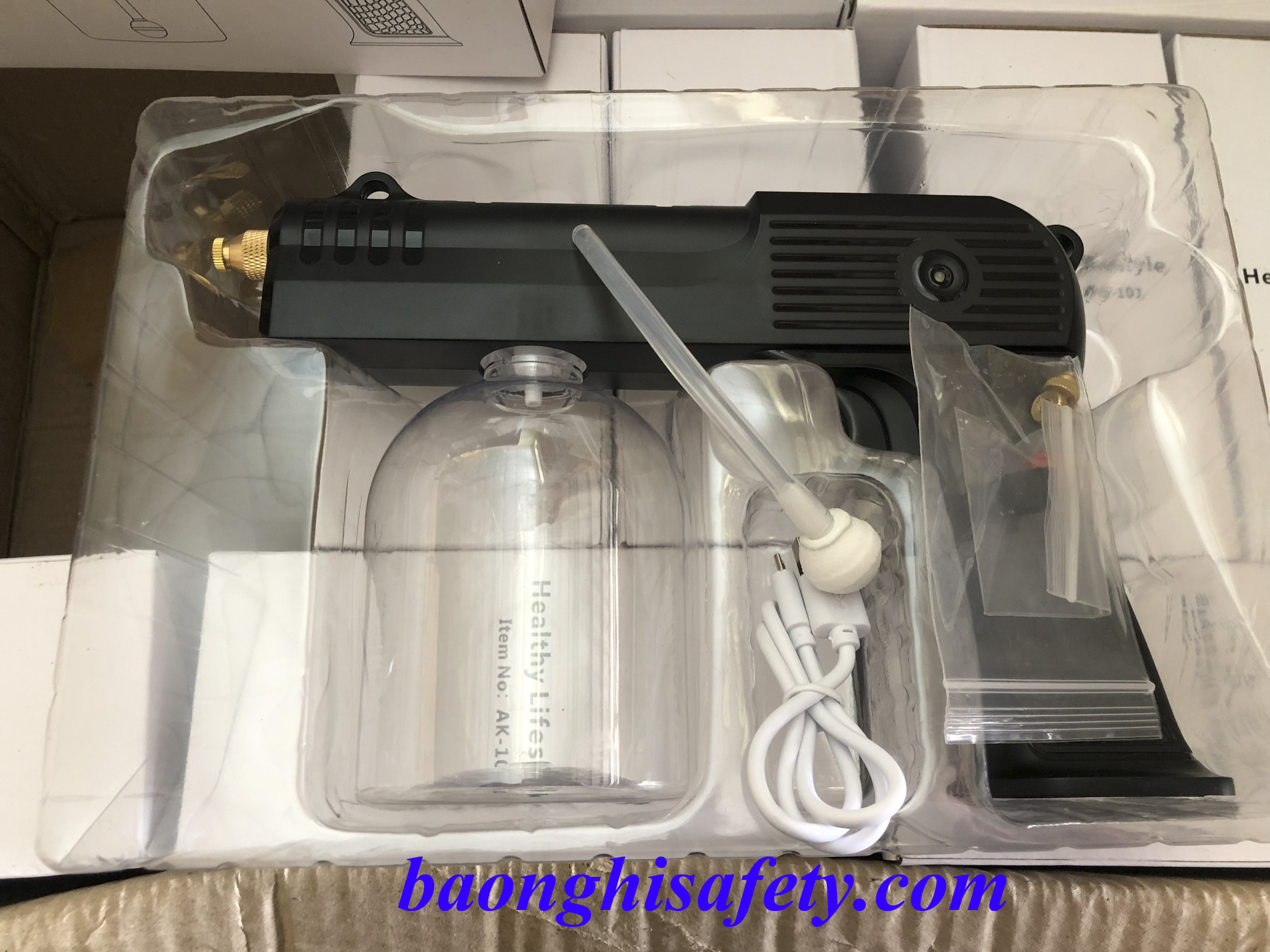 THIẾT BỊ PHUN KHỬ KHUẨN CÓ TIA UV