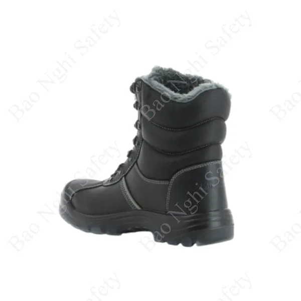 GIÀY BẢO HỘ LAO ĐỘNG SAFETY JOGGER NORDIC S3/SRC