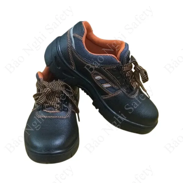GIÀY BẢO HỘ LAO ĐỘNG HELIOS TITAN