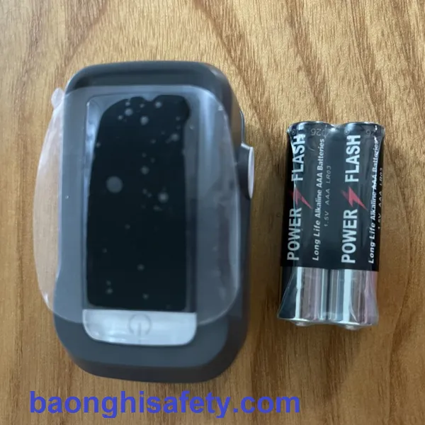 Máy Đo Nồng Độ Oxy Trong Máu PULSE OXIMETER FINGERTIP