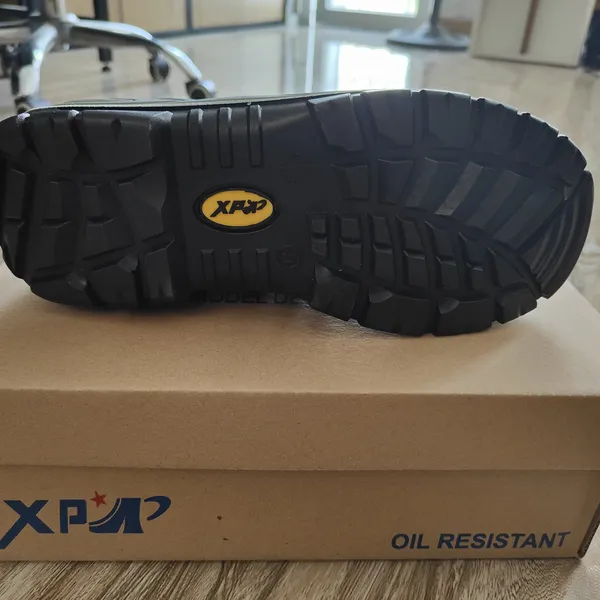 GIÀY BẢO HỘ LAO ĐỘNG XP DL-01