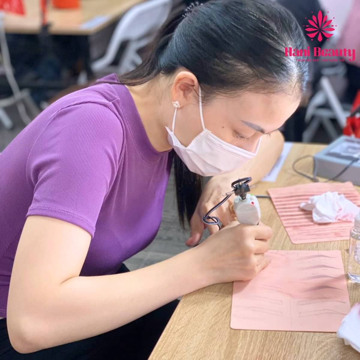 Lớp bonus miễn phí khi tham gia học phun xăm nâng cao gói ưu đãi.