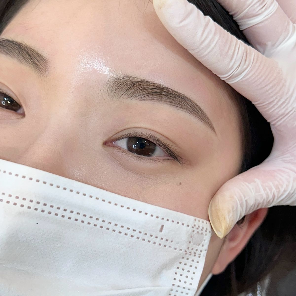 Kĩ thuật phun mày