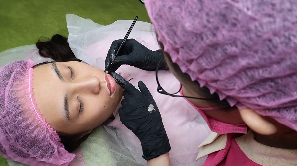 phun môi không lên màu - nguyên nhân và cách khắc phục phun môi không lên màu phải làm sao