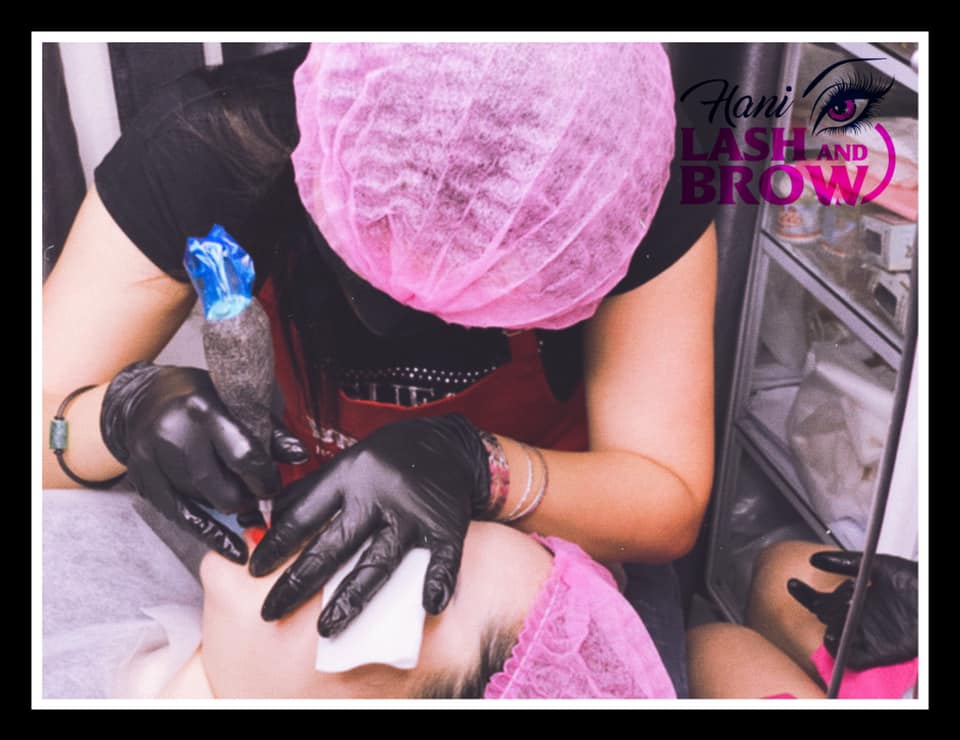 điêu khắc chân mày