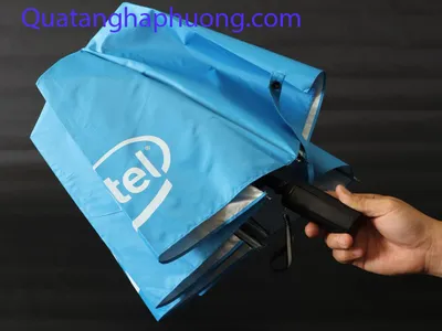 Công ty sản xuất dù cầm tay