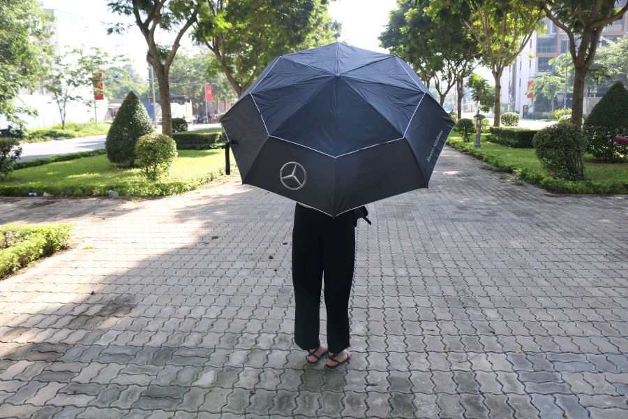 Ô dù gấp 3 hai chiều ô dù cầm tay giá rẻ