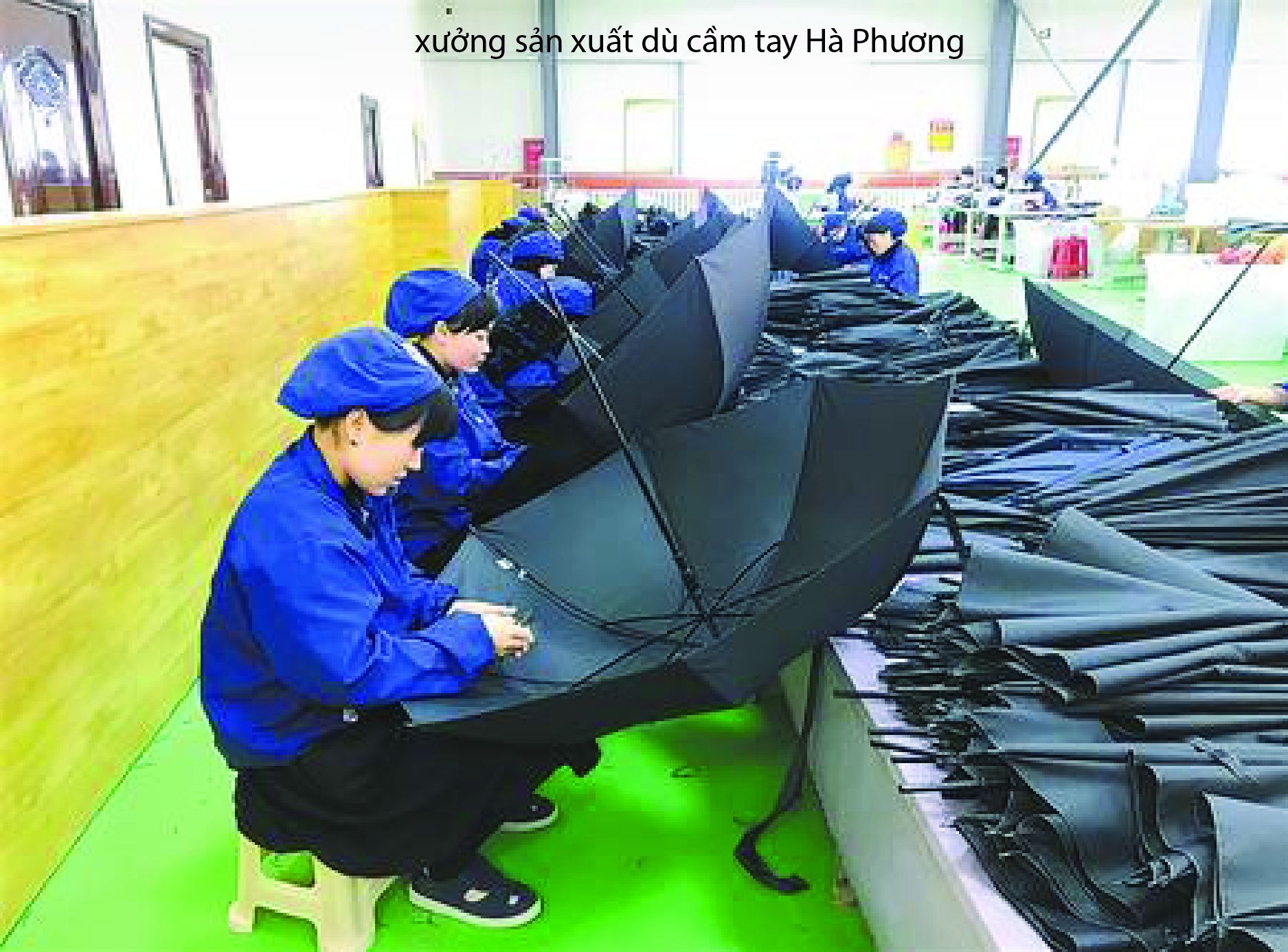 cong-nhan-may-du xưởng sản xuất ô dù