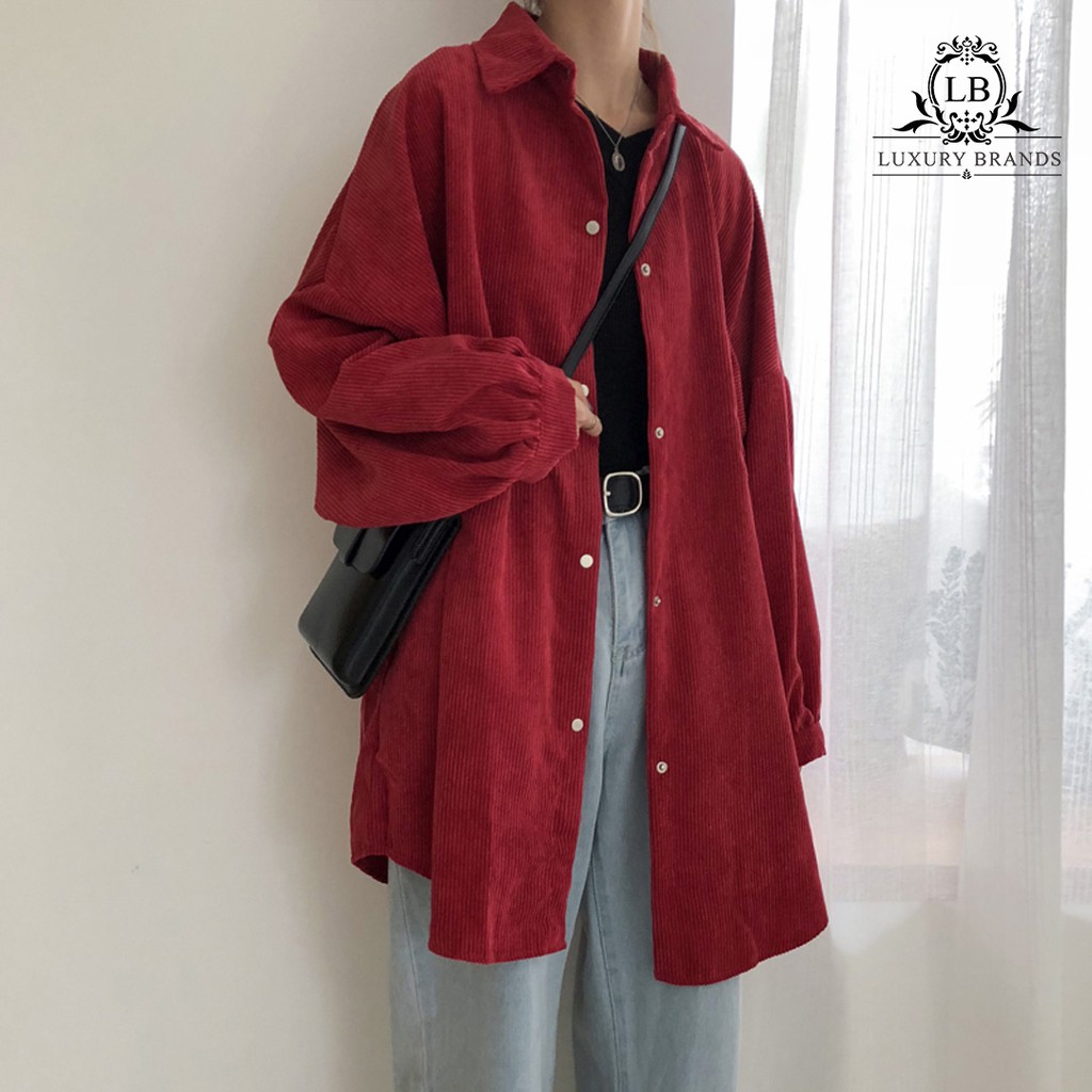 Những chiếc áo sơ mi vải nhung tăm đỏ cá tính Những chiếc áo sơ mi vải nhung tăm đỏ cá tính