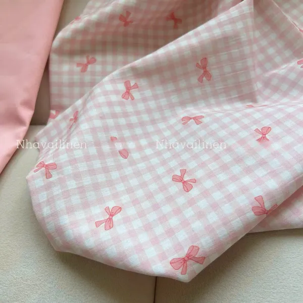 Vải cotton cao cấp hoạ tiết  caro nơ hồng