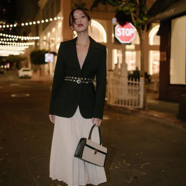 Áo Blazer Nữ Phong Cách Hàn Quốc: Chìm Đắm Trong Thế Giới Thời Trang Đẳng Cấp