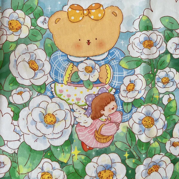 Vải Cotton hoạ tiết gấu ôm hoa