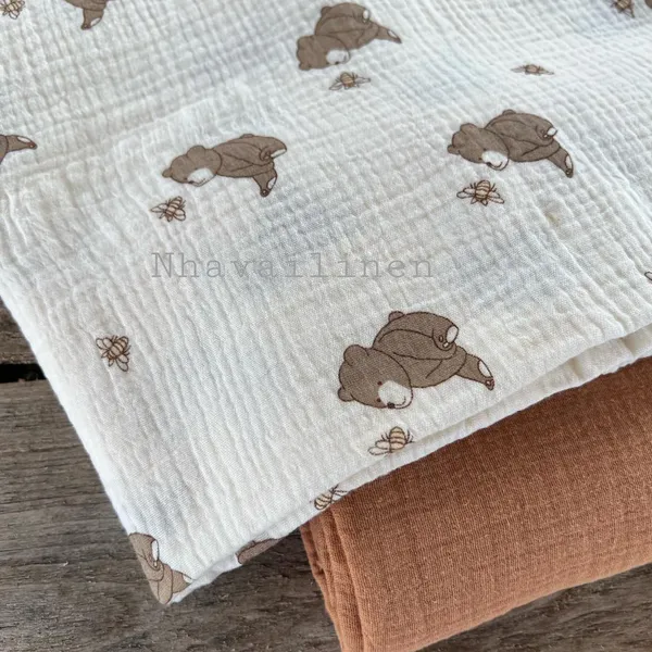 Vải xô muslin cao cấp 2 lớp hoạ tiết gấu ong