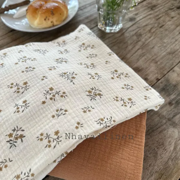 Vải xô muslin cao cấp 2 lớp hoạ tiết hoa dây nâu