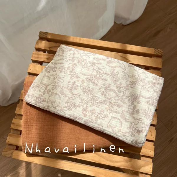 Vải xô muslin cao cấp 2 lớp hoạ tiết thỏ nâu loang