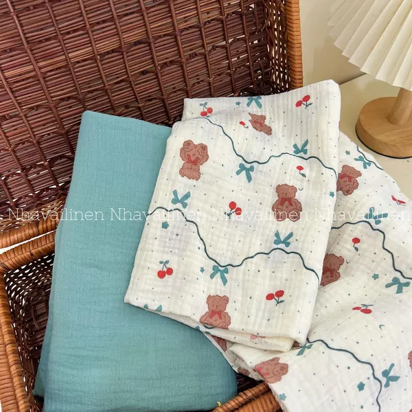 Xô muslin cao cấp 2 lớp hoạ tiết cherry gấu nâu