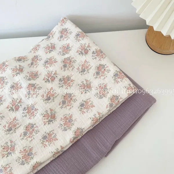 Vải xô muslin cao cấp 2 lớp hoạ tiết hoa hồng tím