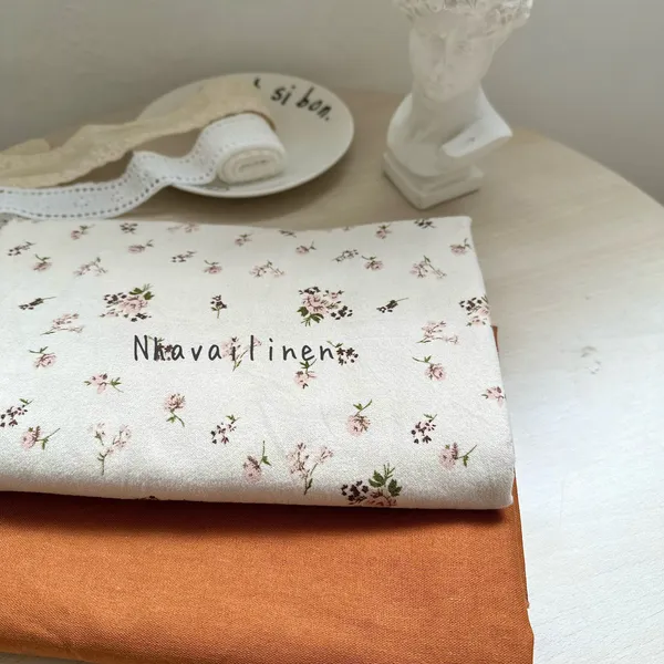 Vải thô cào bông hoạ tiết hoa hồng nâu