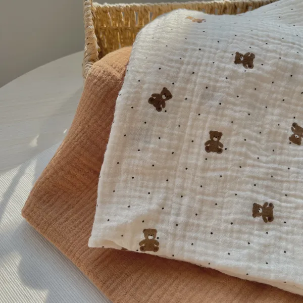 MUSLIN HOẠT TIẾT GẤU CHẤM BI