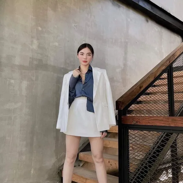 Tự tin hơn với Mix Áo Blazer Cho Người Thấp: Bí Quyết Cho Phong Cách Hoàn Hảo