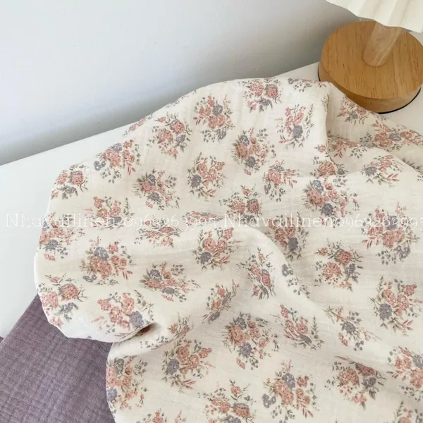 Vải xô muslin cao cấp 2 lớp hoạ tiết hoa hồng tím