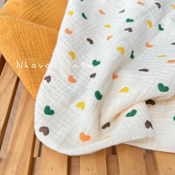 Vải xô muslin cao cấp 2 lớp hoạ tiết trái tim tứ sắc