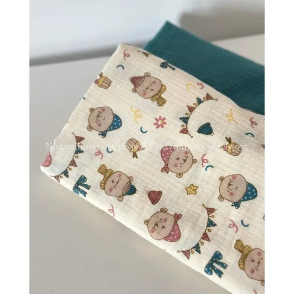 Xô muslin cao cấp 2 lớp hoạ tiết gấu sinh nhật