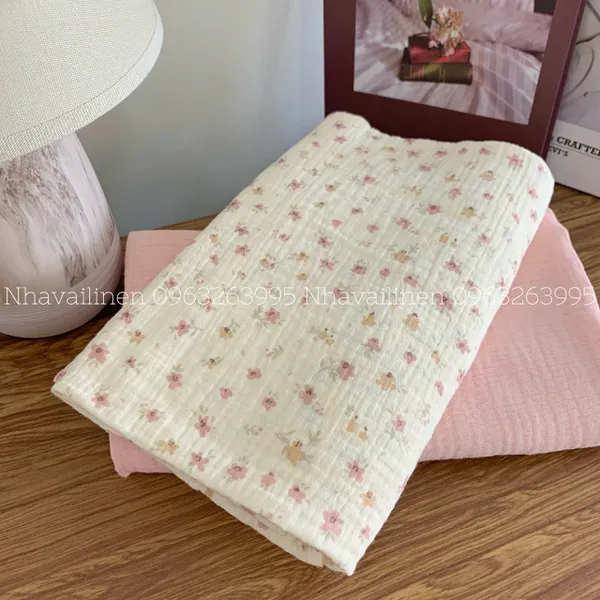 Xô muslin cao cấp 2 lớp hoạ tiết hoa nhí hồng nâu