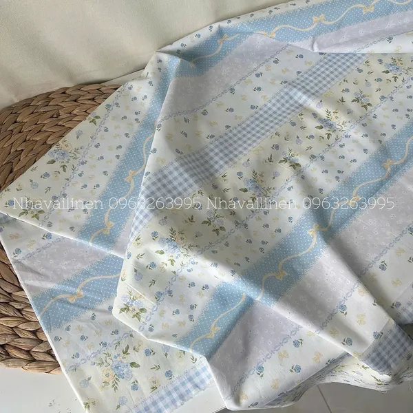 Vải cotton cao cấp hoạ tiết hoa sọc nơ vàng