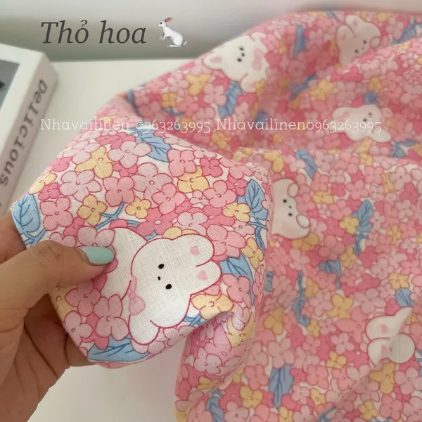 Vải xô ô vuông organic hoạ tiết thỏ hoa