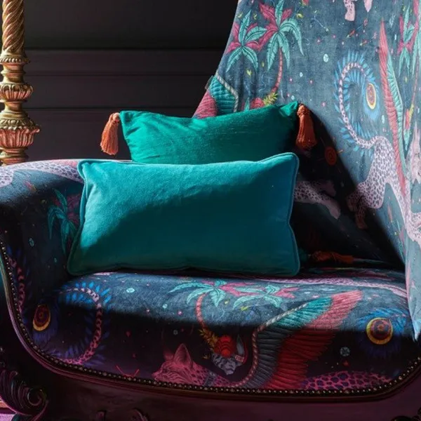 Vải nhung ép và những ứng dụng trong đời sống