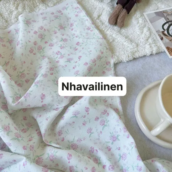 Vải cotton hoạ tiết hoa tím than