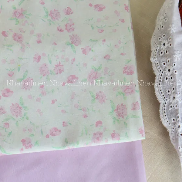 Vải cotton hoạ tiết hoa tím than