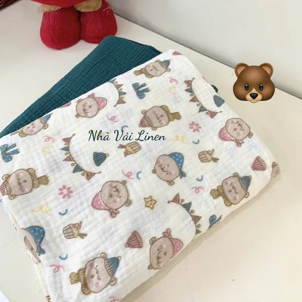 Xô muslin cao cấp 2 lớp hoạ tiết gấu sinh nhật