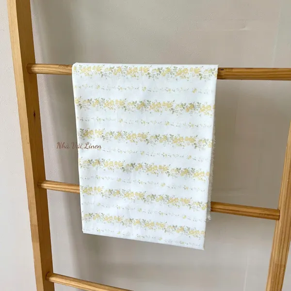 Vải linen bột hoa dây vàng