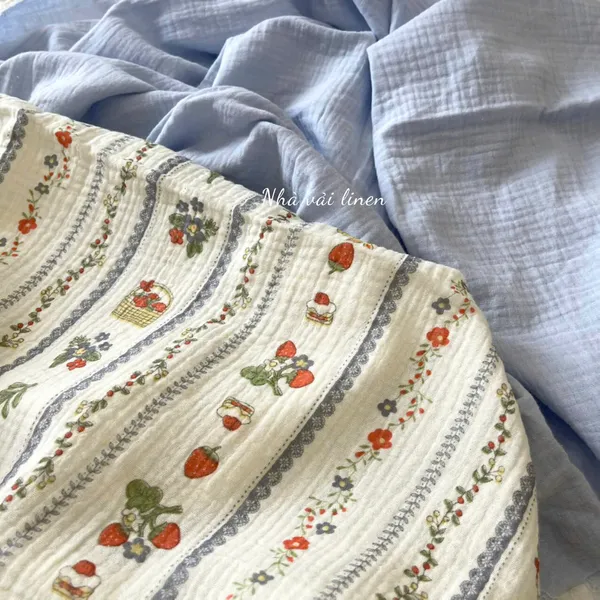 Xô muslin cao cấp 2 lớp hoạ tiết vườn dâu