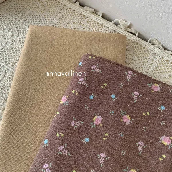 Vải linen bột hoa nền nâu