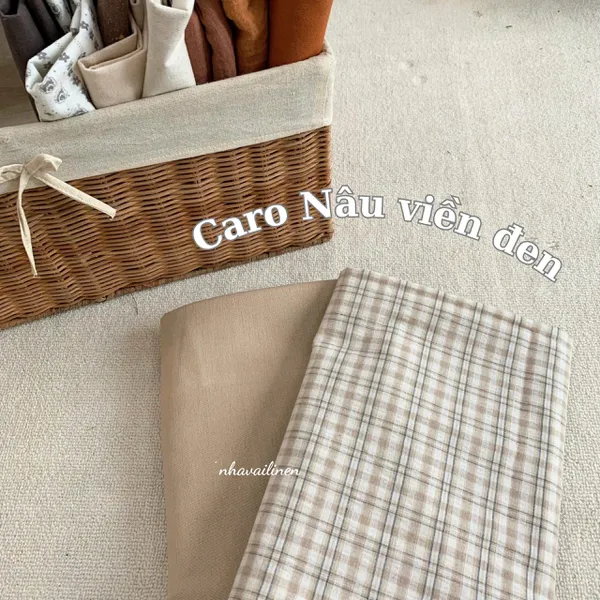 Vải cotton caro nâu viền đen