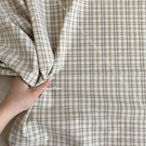 Vải cotton caro nâu viền đen