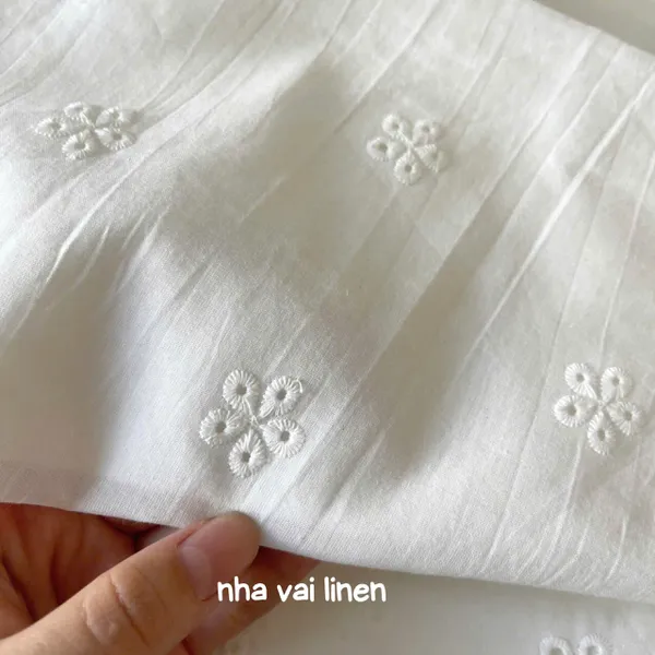 Vải boi thêu hoa mai 5 cánh