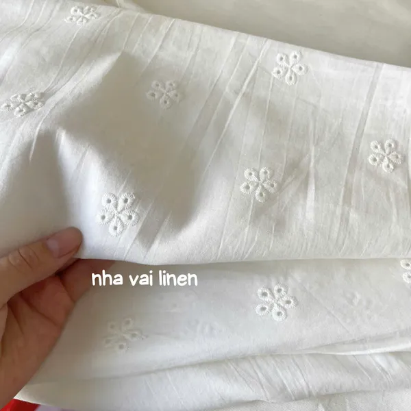 Vải boi thêu hoa mai 5 cánh