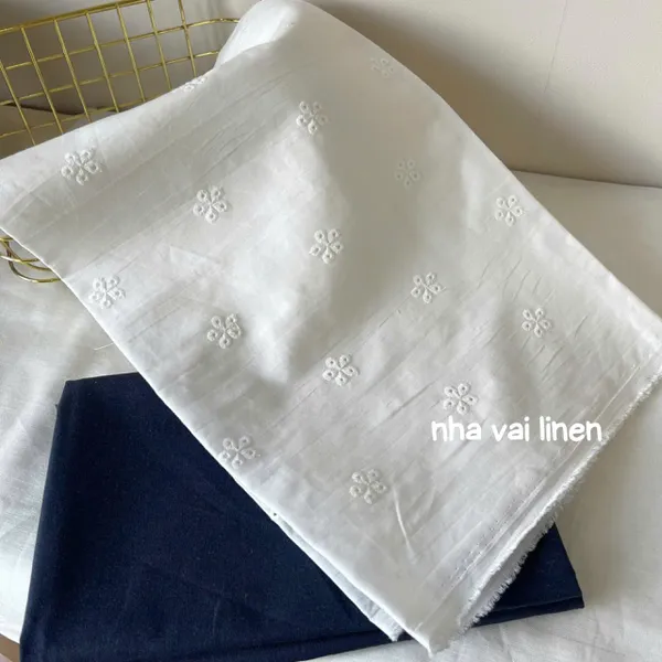 Vải boi thêu hoa mai 5 cánh